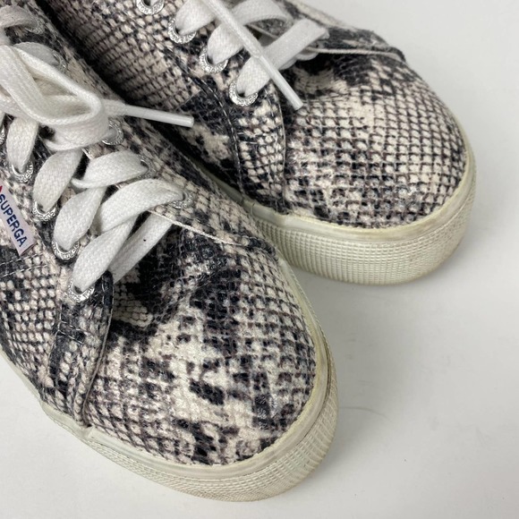 Superga Women's 2790 Grey White Snakeskin Platform Sneakers Size 8 - Picture 4 of 7